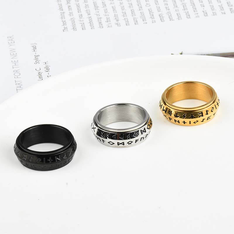Roterende Viking Ring met Oud-Noorse Runen