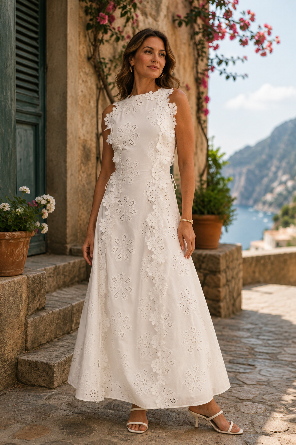 Della | Elegante Maxi Jurk met Borduursels