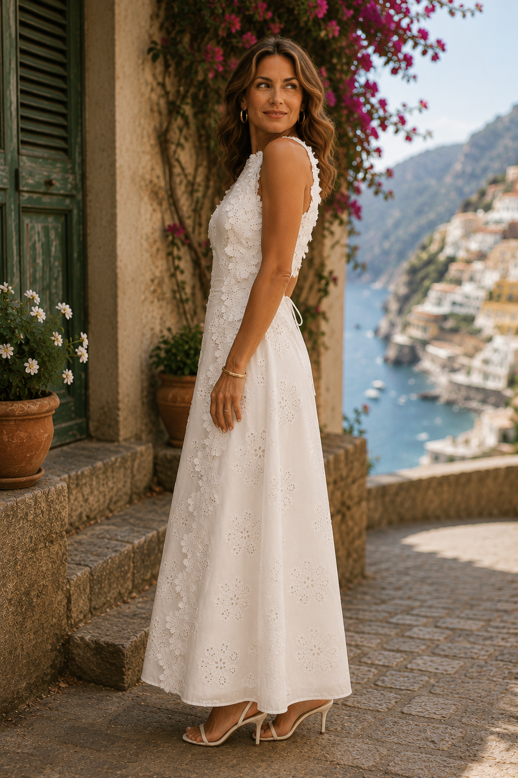 Della | Elegante Maxi Jurk met Borduursels