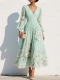 Cisella | Midi jurk lichtgroen met bloemen