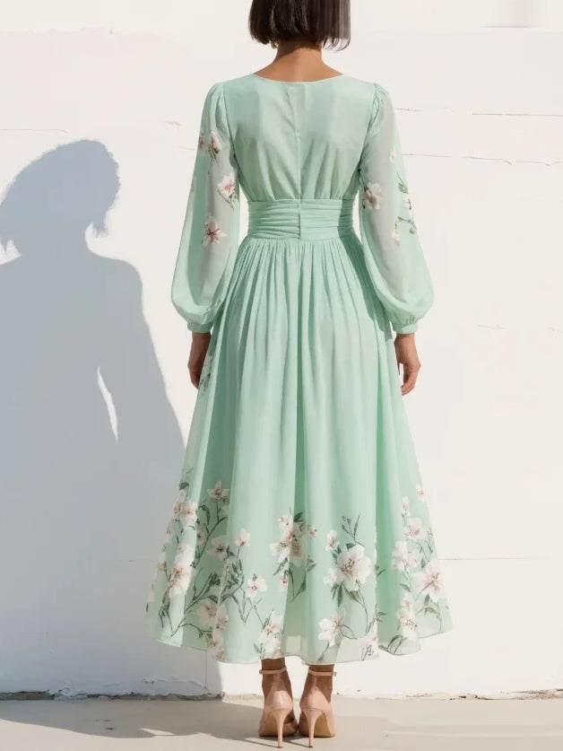 Cisella | Midi jurk lichtgroen met bloemen