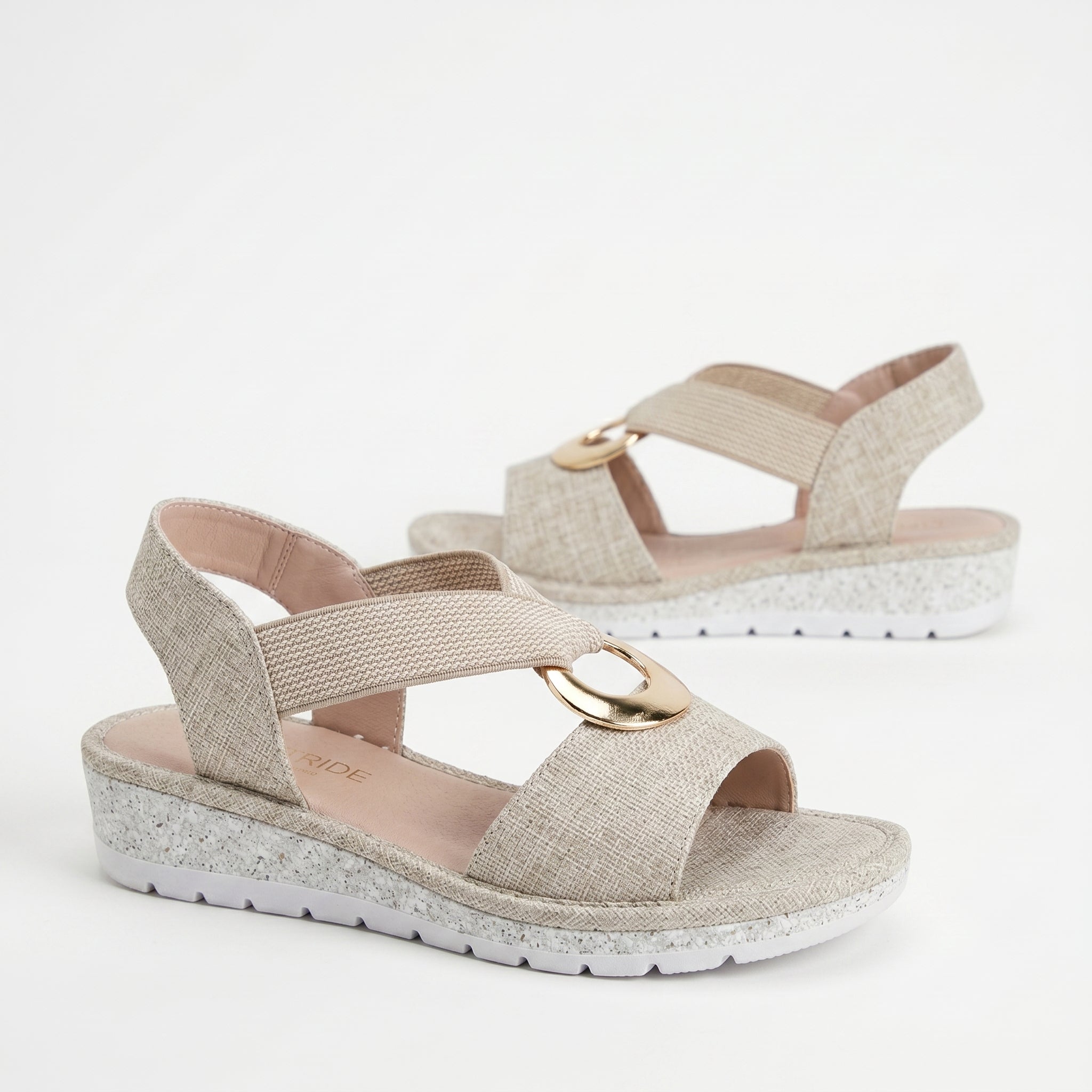 Gabriela - Platte Sandalen met Metaal Detail