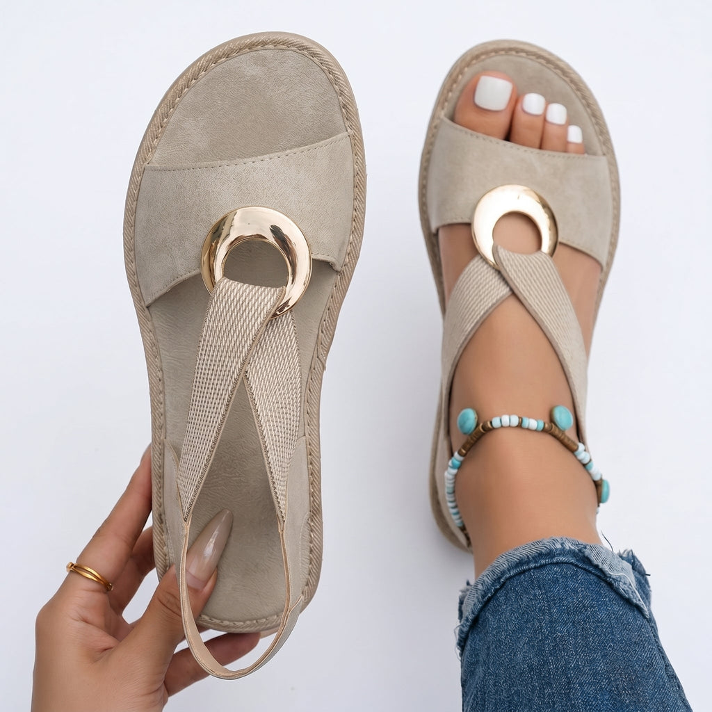 Gabriela - Platte Sandalen met Metaal Detail