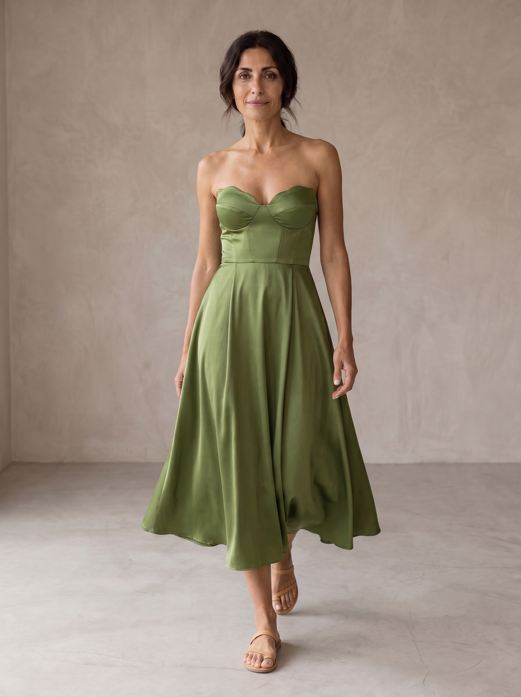Liora | Elegante Midi Jurk Zonder Schouderbanden