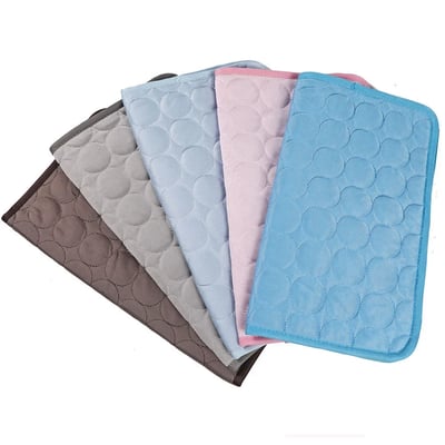 ❄️Zomerfresh 50% Korting! 🐶CoolPaws™ Zelfkoelende Huisdiermat – Voorkomt Oververhitting, Verhoogt Comfort & Blijft Urenlang Koel