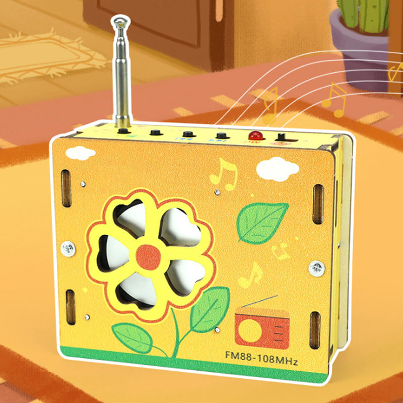 Educatief kinderspeelgoed DIY miniradio