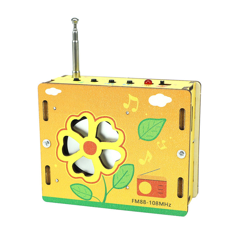 Educatief kinderspeelgoed DIY miniradio
