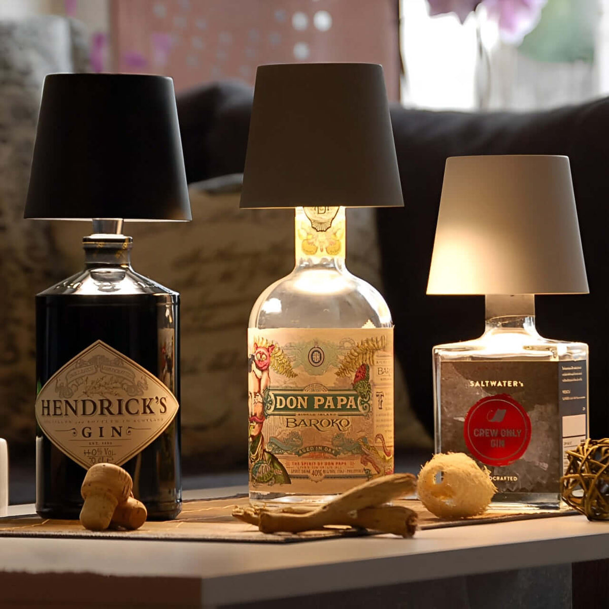 🎉Nieuwjaars Cadeau 50% KORTING!✨Upcycle Draadloze Fleslamp: Bewaar Jouw Lievelingsfles & Milieuvriendelijk – Van Saai Naar Sfeervol!