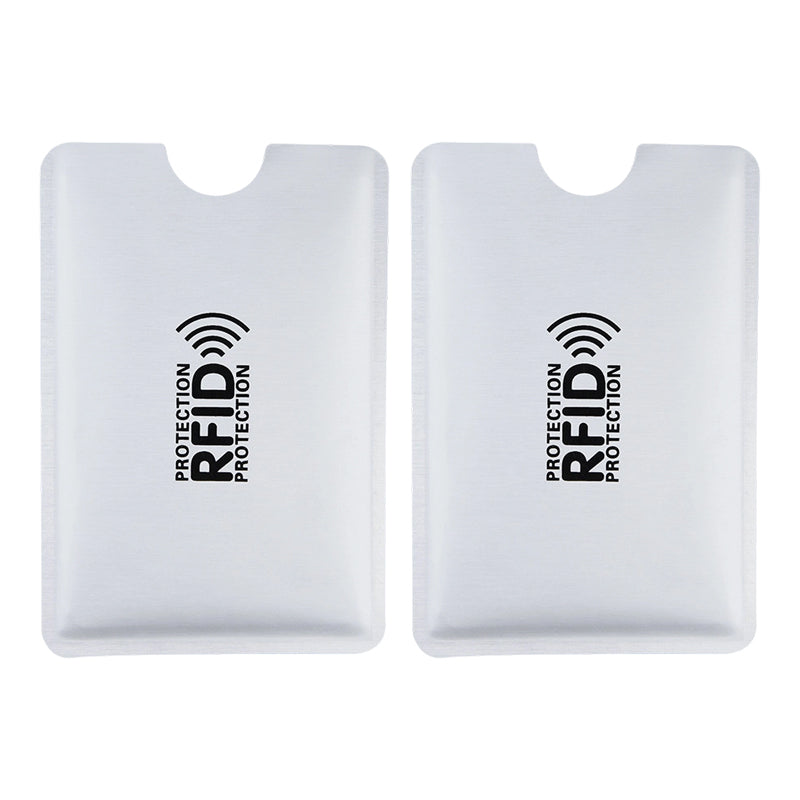 🛡️ RFID-kreditkortsskydd - Förhindrar obehörig skanning och avmagnetisering! 🔒 Ultratunn och lätt - passar alla vanliga kortstorlekar. 🧾 Tillverkad av slitstark aluminiumfolie - vattentät och reptålig.