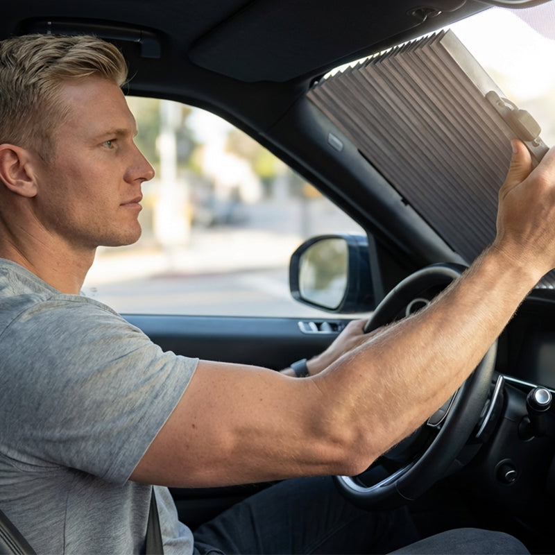 Universele zonneklep voor de voorruit van de auto